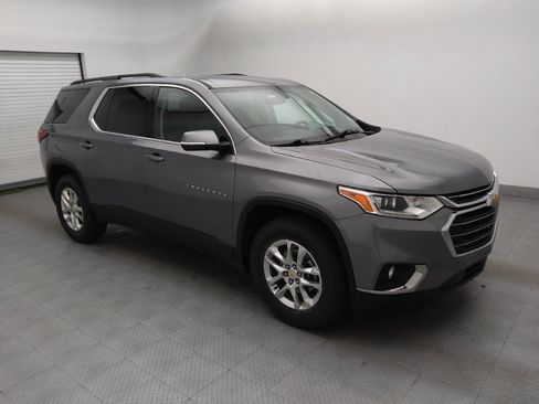 Used 2019 Chevrolet Traverse LT FWD image 11