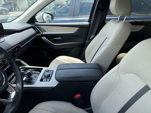 Certified 2024 MAZDA CX-90 Plug-In Hybrid w/ Preferred AWD/4WD image 3