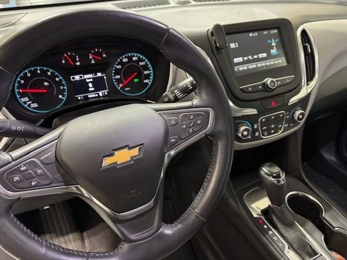 Used 2018 Chevrolet Equinox LT image 4