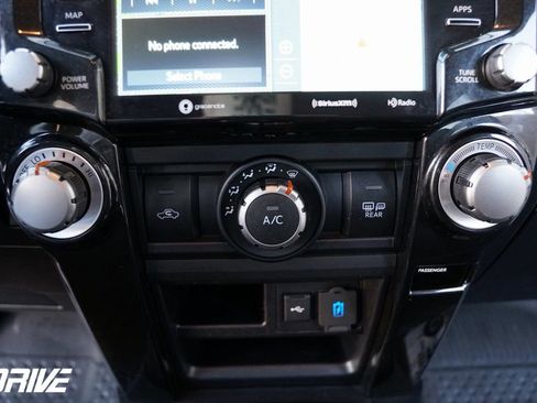 Used 2022 Toyota 4Runner TRD Off-Road Premium w/ Moonroof Package image 28