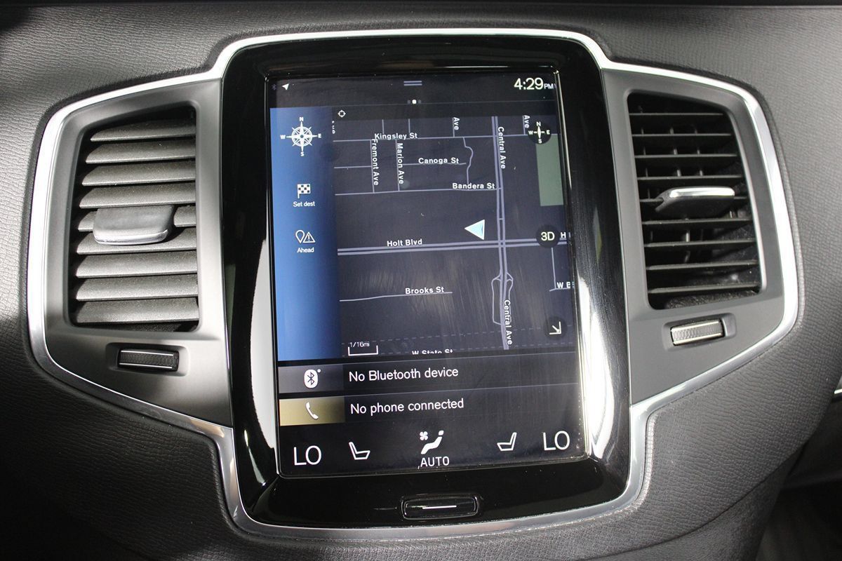 Used 2020 Volvo XC90 T5 Momentum w/ Protection Package AWD/4WD image 12