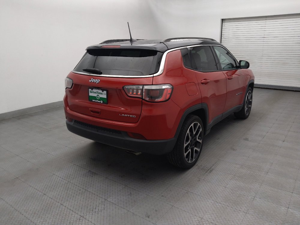 Used 2018 Jeep Compass Limited w/ Navigation Group FWD image 9