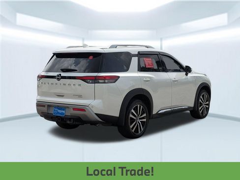 Used 2024 Nissan Pathfinder Platinum AWD/4WD image 7