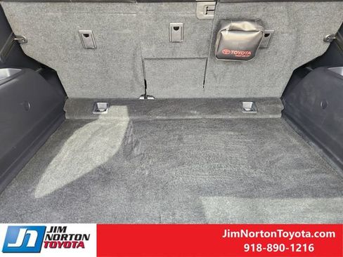 Used 2024 Toyota 4Runner TRD Off-Road Premium w/ Moonroof Package AWD/4WD image 32