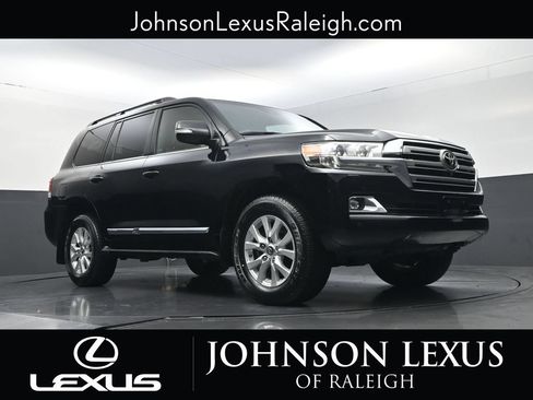 Used 2016 Toyota Land Cruiser AWD/4WD image 15