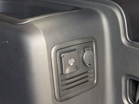 Used 2023 Toyota 4Runner SR5 Premium w/ Moonroof Package RWD image 14