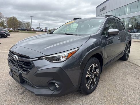Used 2024 Subaru Crosstrek 2.0i Premium image 5