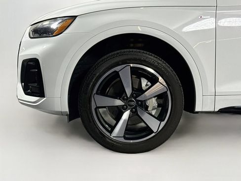 Used 2023 Audi Q5 2.0T Premium Plus w/ Premium Plus Package AWD/4WD image 24
