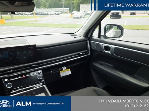 New 2026 Hyundai Santa Fe SE image 19