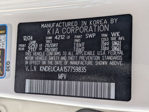 Certified 2025 Kia Seltos S image 32