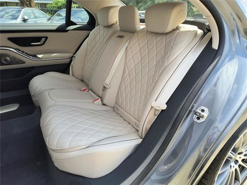 New 2025 Mercedes-Benz S 580 4MATIC Sedan image 14
