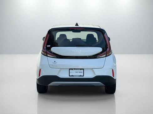Certified 2024 Kia Soul LX w/ Option Group 015 FWD image 7