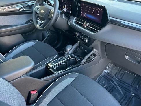 New 2026 Chevrolet TrailBlazer LT w/ Convenience Package AWD/4WD image 20
