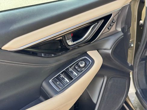 Used 2020 Subaru Outback Limited image 13