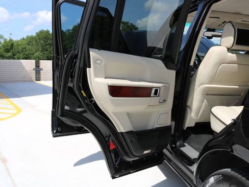 Used 2012 Land Rover Range Rover Supercharged AWD/4WD image 98