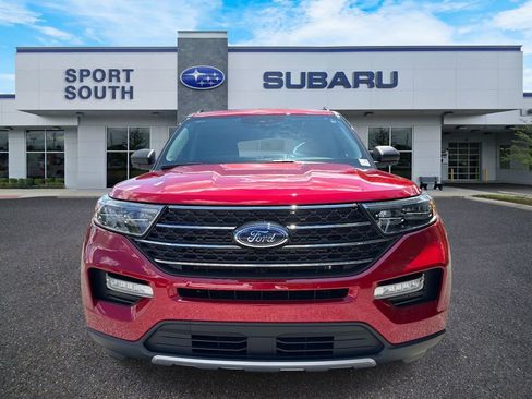 Used 2023 Ford Explorer XLT w/ Equipment Group 202A RWD image 9