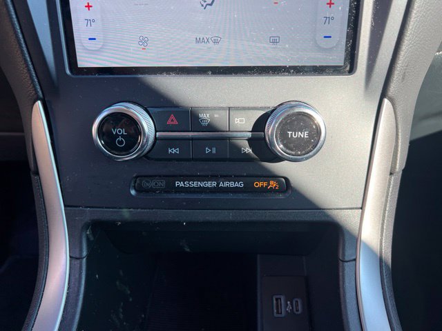 Used 2024 Ford Edge SE AWD/4WD image 27