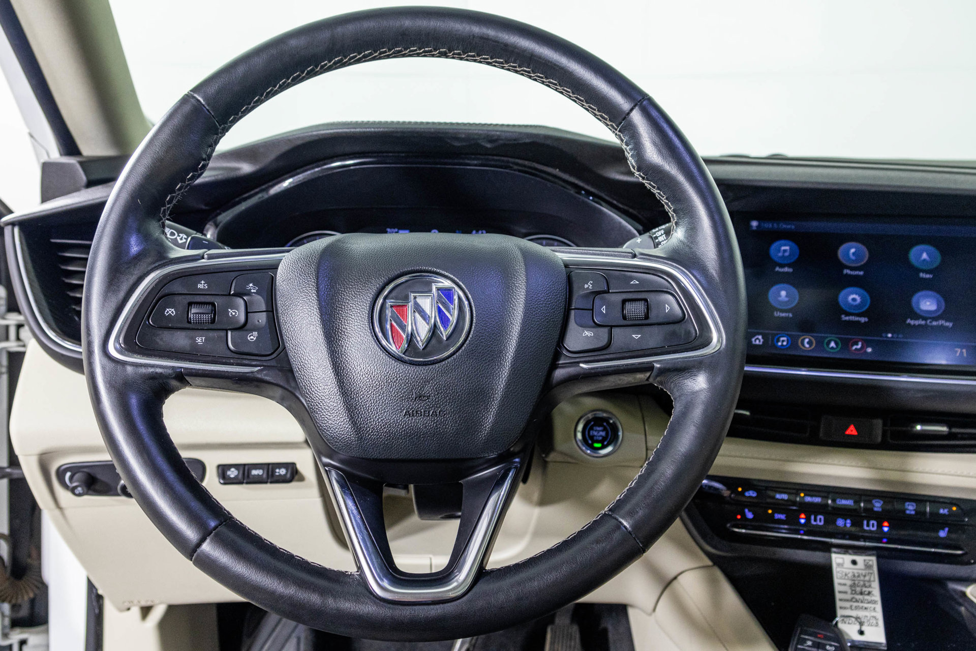 Used 2022 Buick Envision Essence w/ Technology Package I FWD image 32