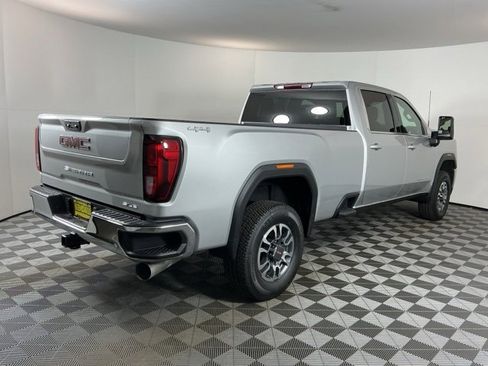 Used 2022 GMC Sierra 3500 SLE image 4