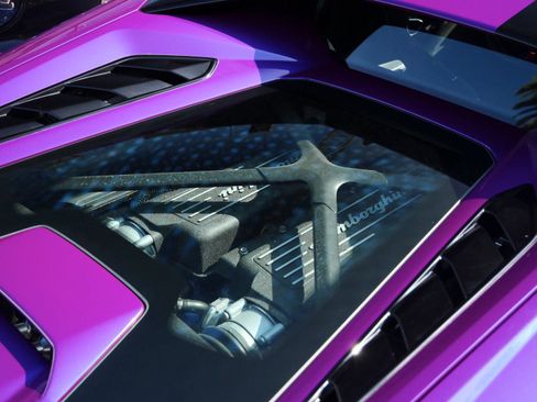 Used 2023 Lamborghini Huracan Tecnica RWD image 10