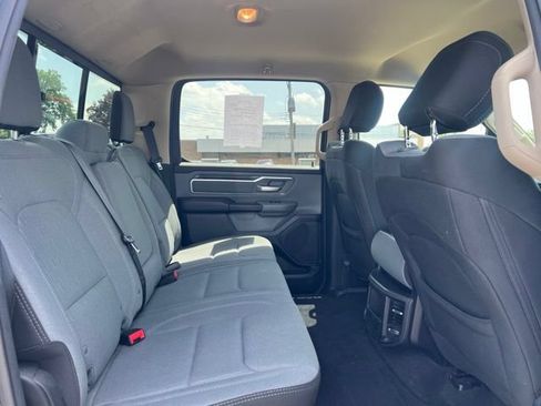 Used 2019 RAM 1500 Big Horn AWD/4WD image 8