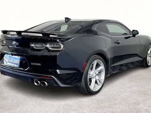 Used 2019 Chevrolet Camaro SS image 2