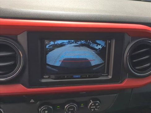 Used 2019 Toyota Tacoma TRD Sport RWD image 27