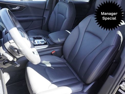 Used 2025 Audi Q7 3.0T Premium Plus AWD/4WD image 20