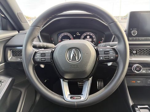 Used 2025 Acura Integra A-Spec image 18