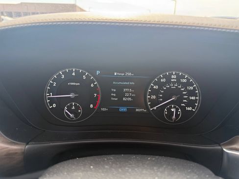 Used 2022 Genesis G90 5.0 Ultimate RWD image 16