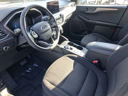 Used 2024 Ford Escape Active AWD/4WD image 13