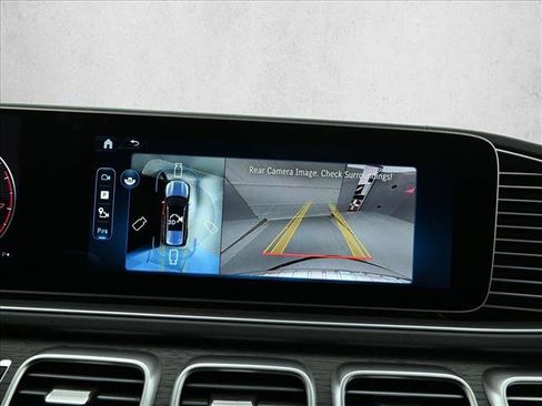 Certified 2026 Mercedes-Benz GLS 450 4MATIC image 11