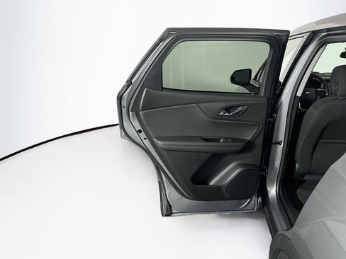 Used 2023 Chevrolet Blazer LT image 25