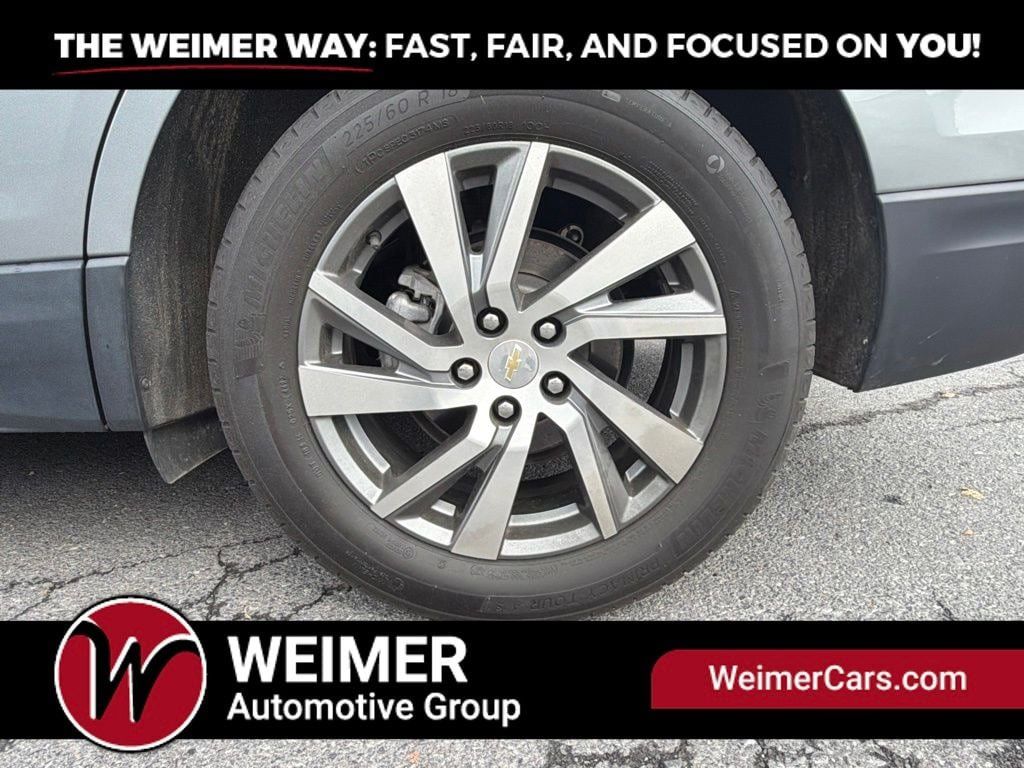Used 2023 Chevrolet Equinox Premier AWD/4WD image 9