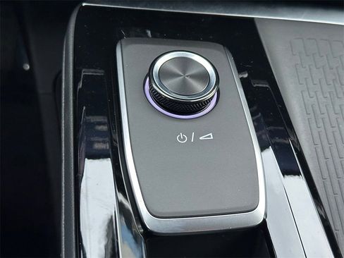 New 2026 Buick Enclave Preferred w/ Power Package image 31