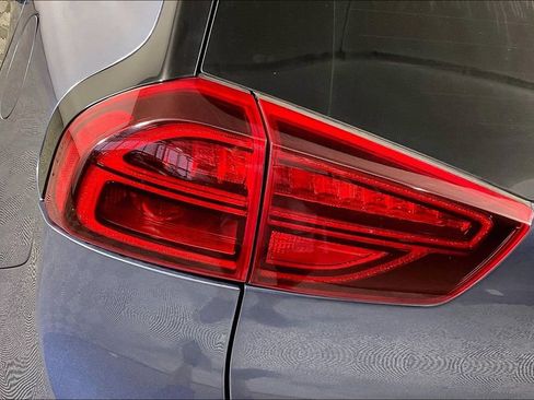 Used 2022 Kia Niro Touring Special Edition FWD image 28