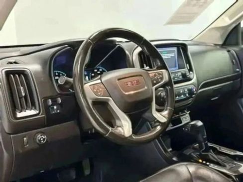 Used 2017 GMC Canyon SLT w/ Driver Alert Package image 12