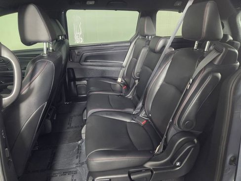 Used 2023 Honda Odyssey Sport image 22