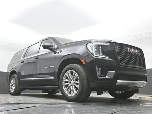 Used 2023 GMC Yukon XL SLT w/ Max Trailering Package image 27