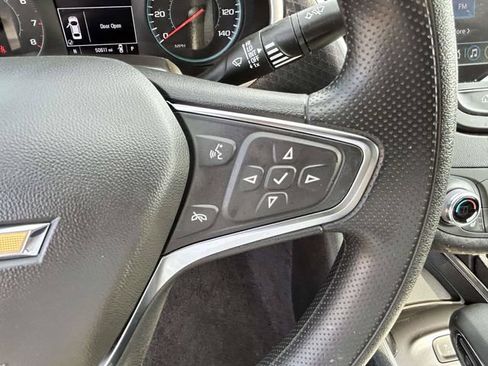 Used 2025 Chevrolet Malibu LT FWD image 8