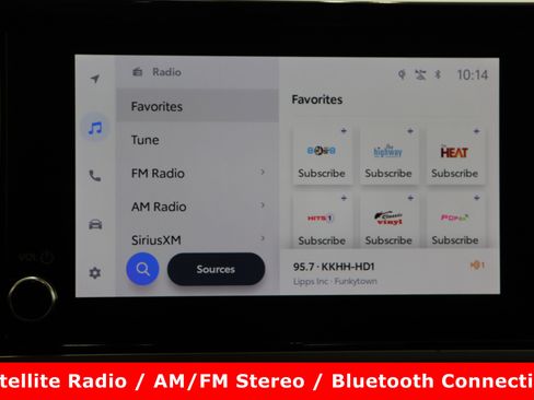 Used 2025 Toyota Camry LE FWD image 17