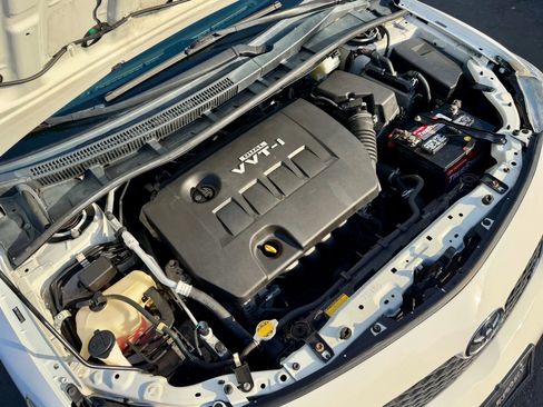 Used 2010 Toyota Corolla S image 24