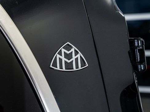 Used 2020 Mercedes-Benz Metris Passenger image 21