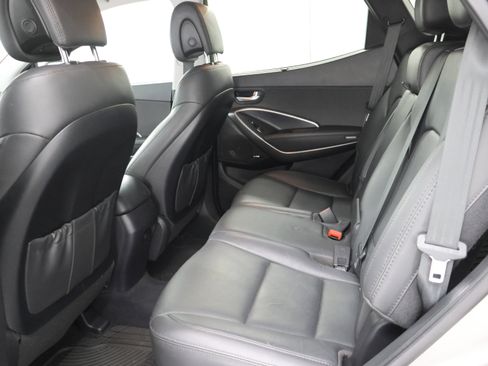 Used 2017 Hyundai Santa Fe Sport AWD/4WD image 9