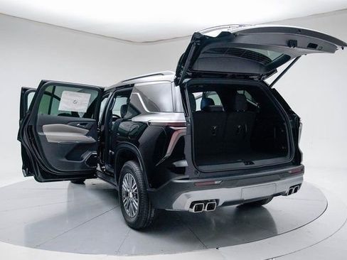 New 2026 Chevrolet Traverse LT w/ Enhanced Driving Package image 20