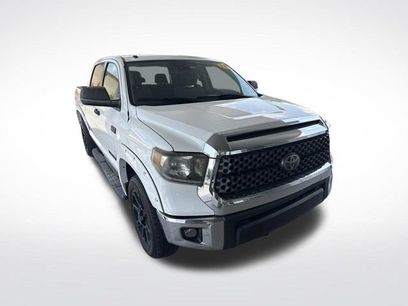 Used 2018 Toyota Tundra SR5 w/ SR5 Upgrade Package
