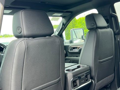 New 2026 Chevrolet Silverado 2500 High Country w/ High Country Premium Package AWD/4WD image 44