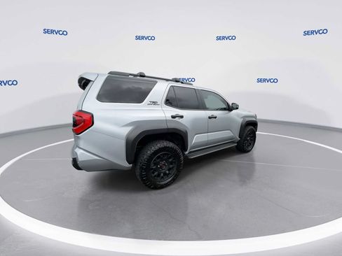 Used 2025 Toyota 4Runner 4WD image 8