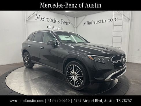 Used 2026 Mercedes-Benz GLC 300 image 1