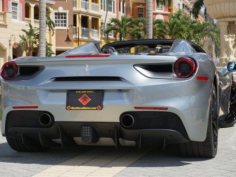 Used 2018 Ferrari 488 Spider RWD image 51